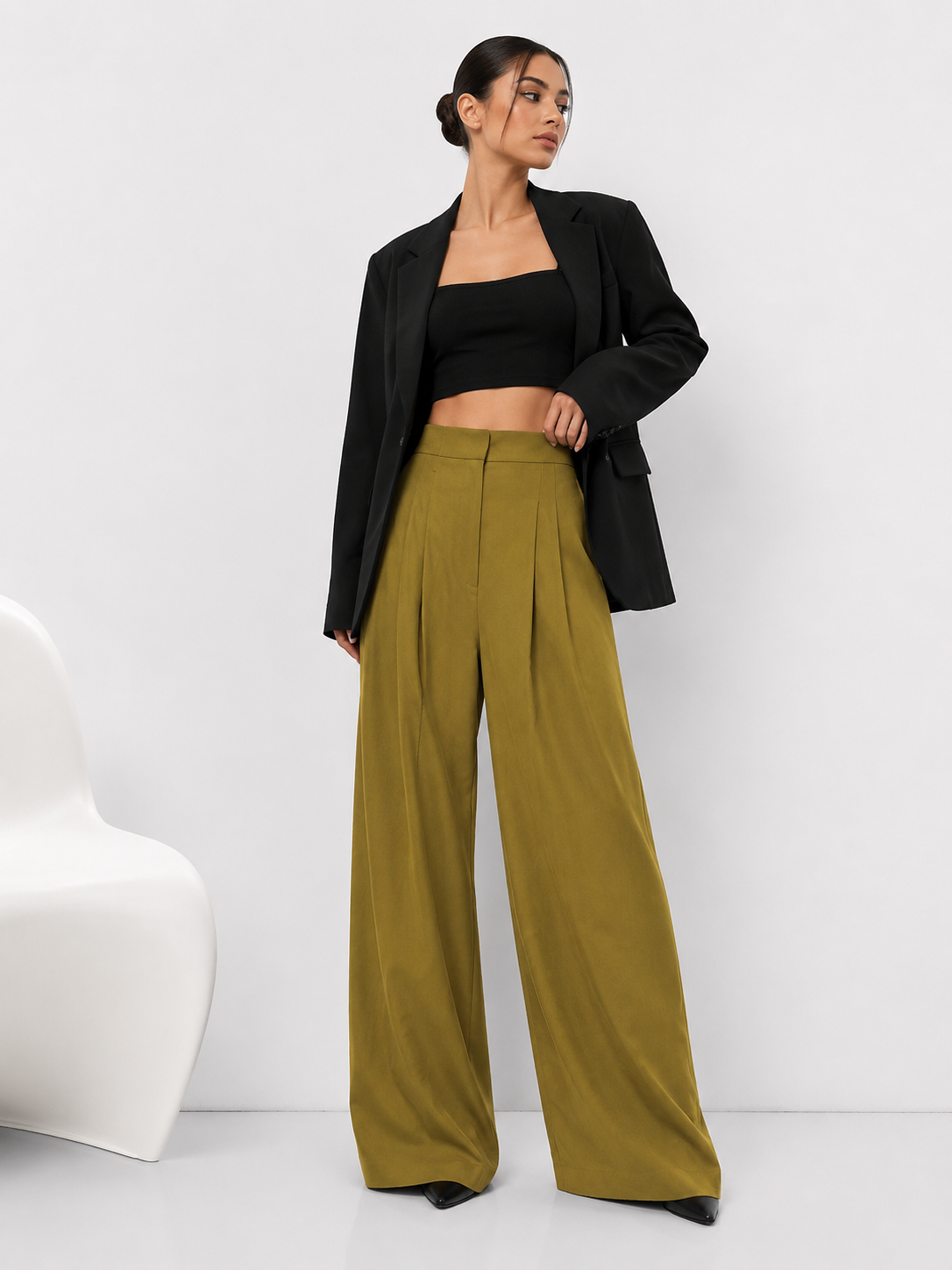 Relaxed High-Waist Wide-Leg Pants