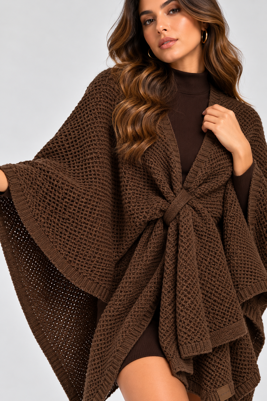 Sleeveless Mid-Length Cape