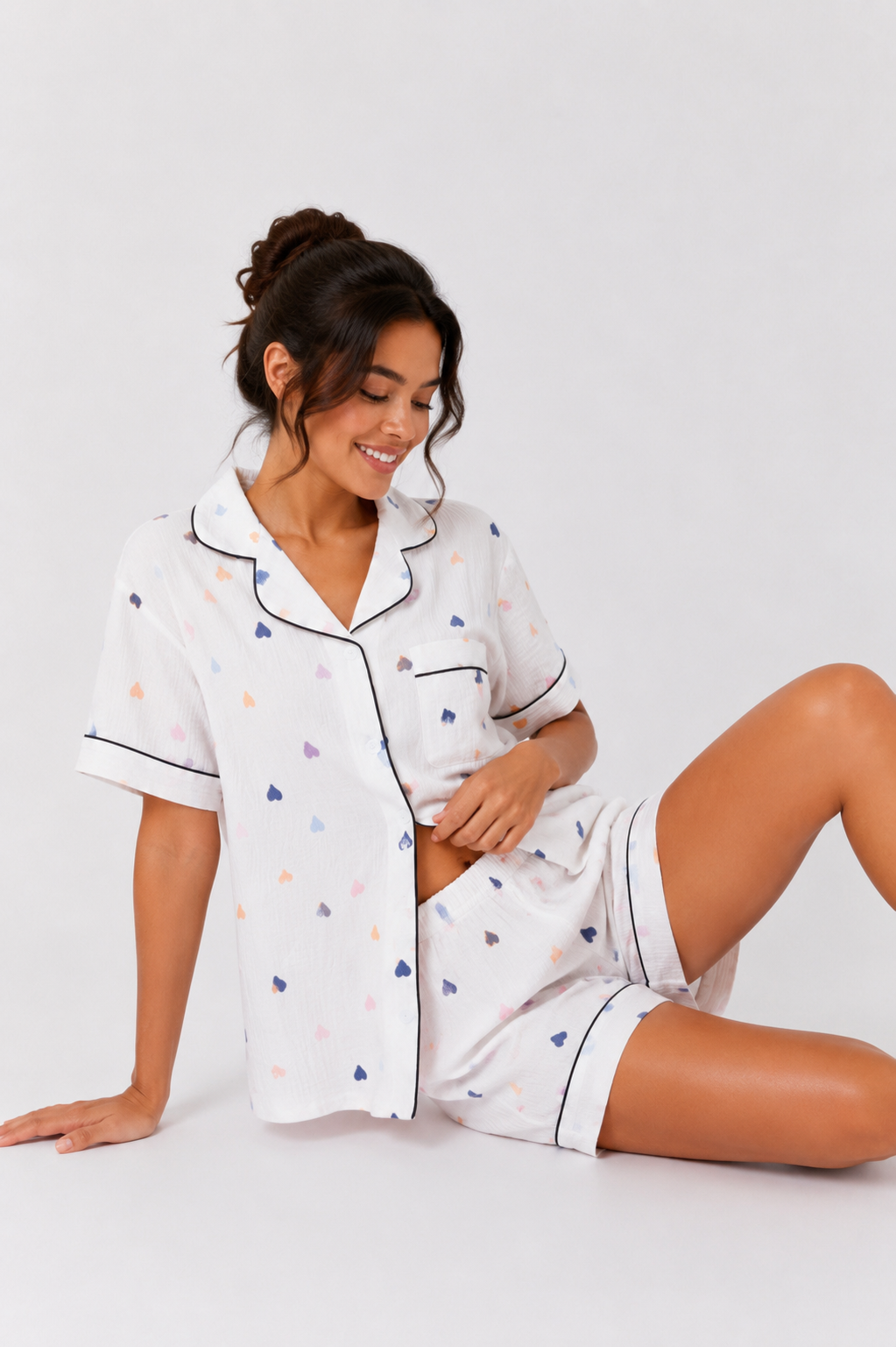 Crinkled-Effect Short Pyjama Set with Contrast Piping