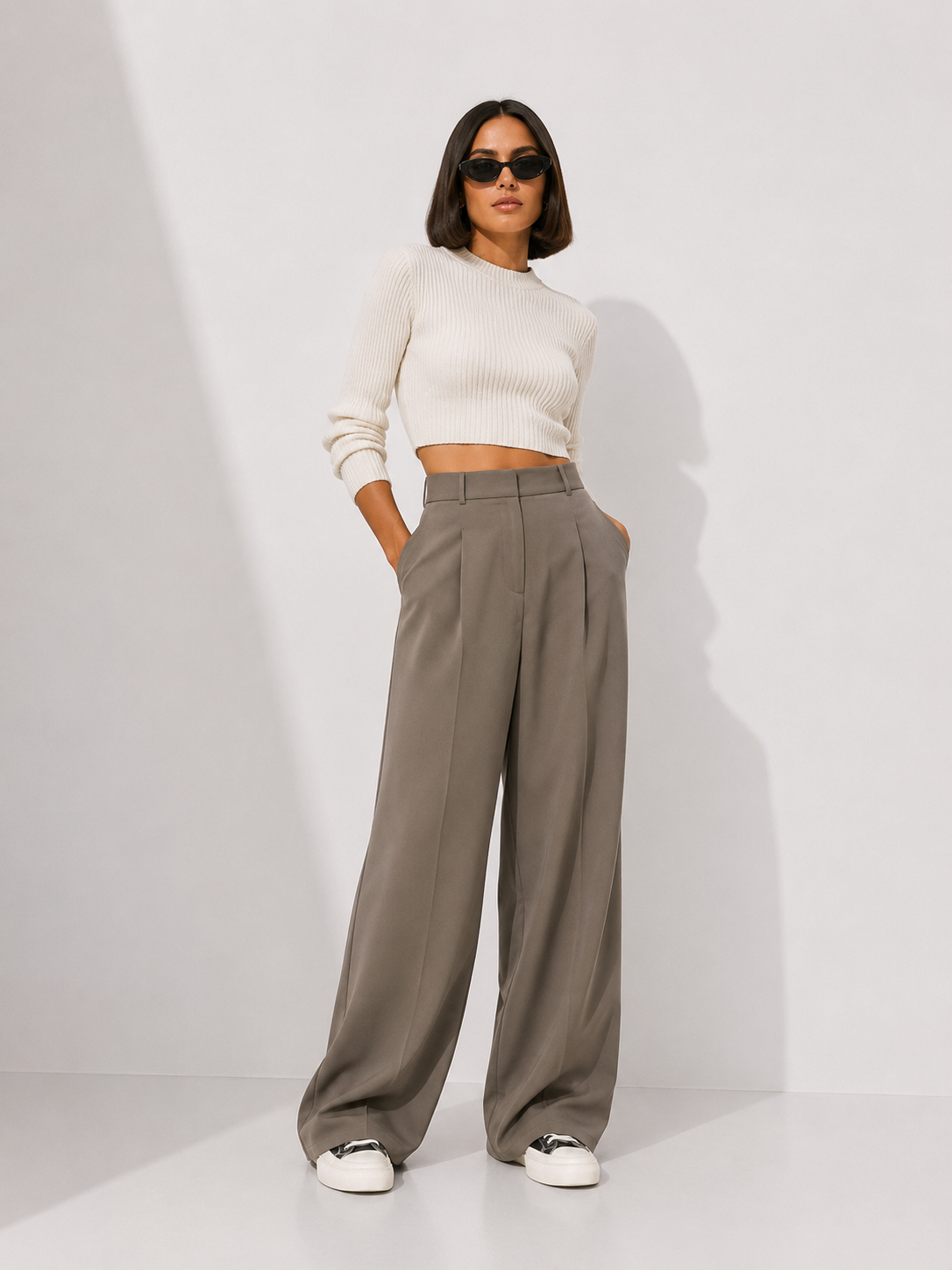 Wide-Leg Tailored Pants