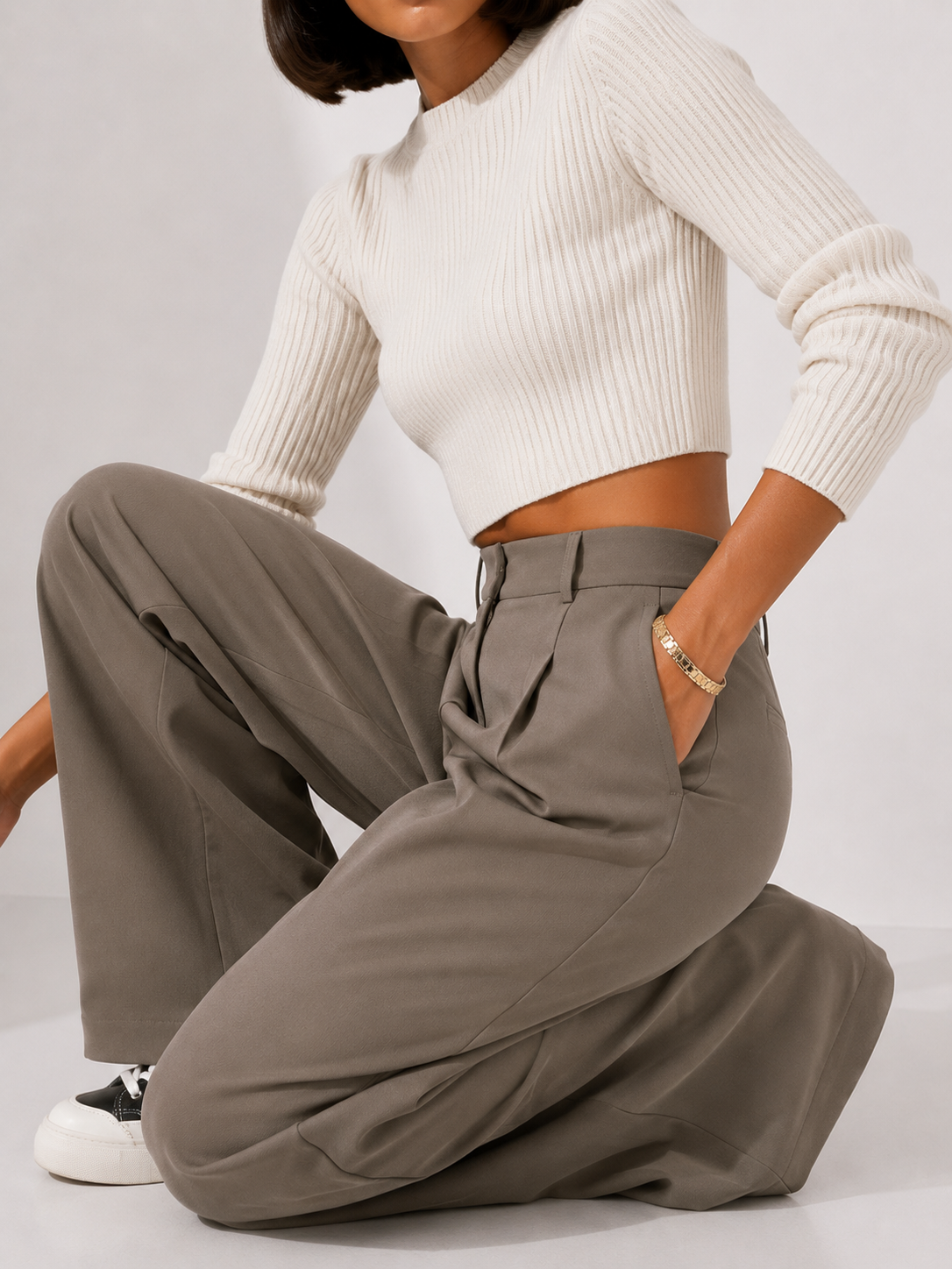 Wide-Leg Tailored Pants