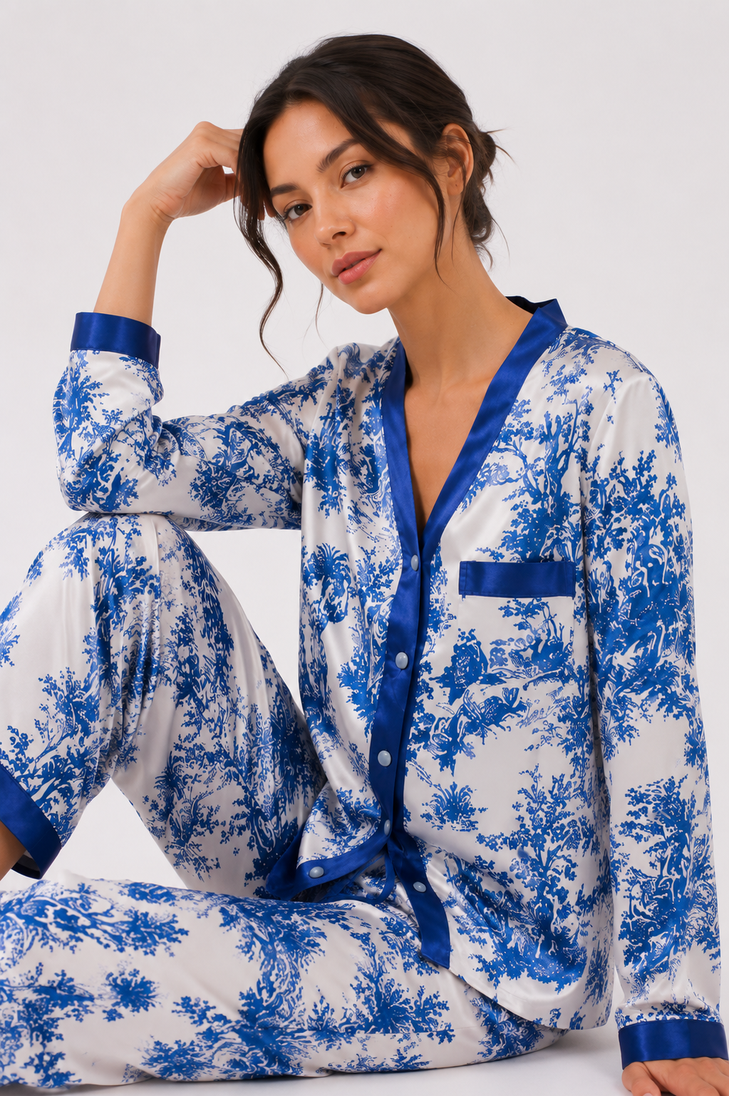 Piped Long-Sleeve Button-Front Pyjama Shirt