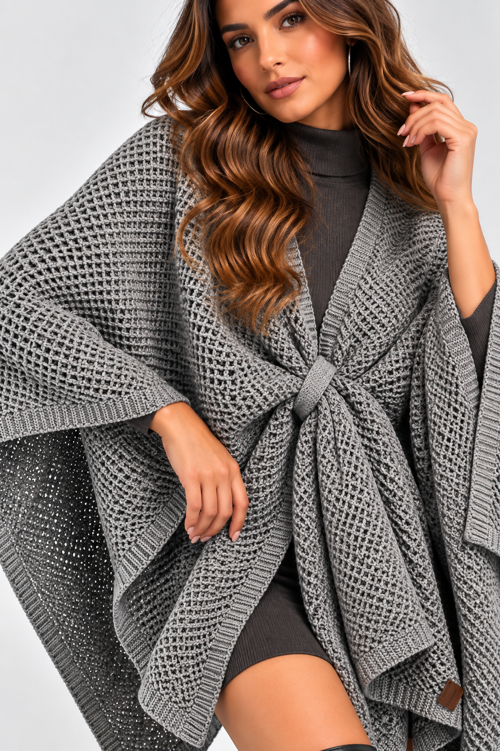 Sleeveless Mid-Length Cape